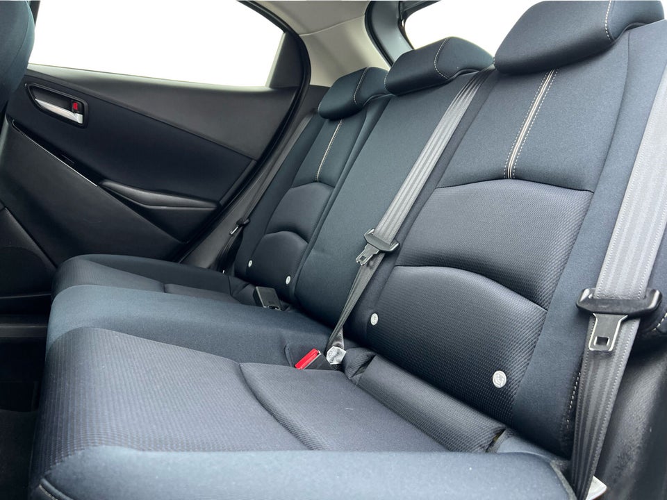 Mazda 2 1,5 SkyActiv-G 90 Cosmo 5d