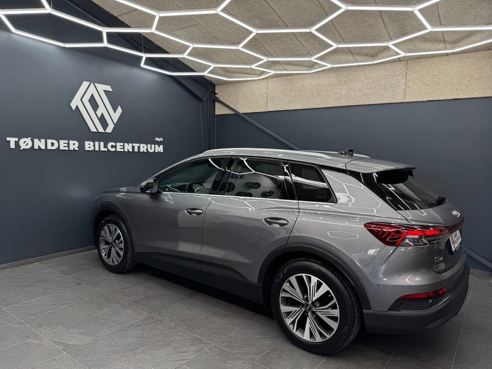 Audi Q4 e-tron 40  5d