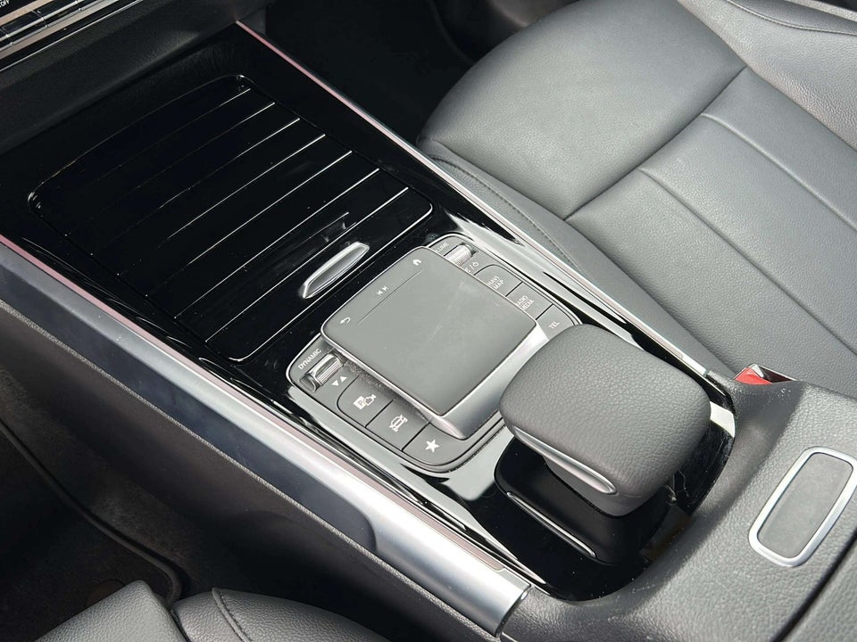 Mercedes EQB350 Progressive Line 4Matic 5d