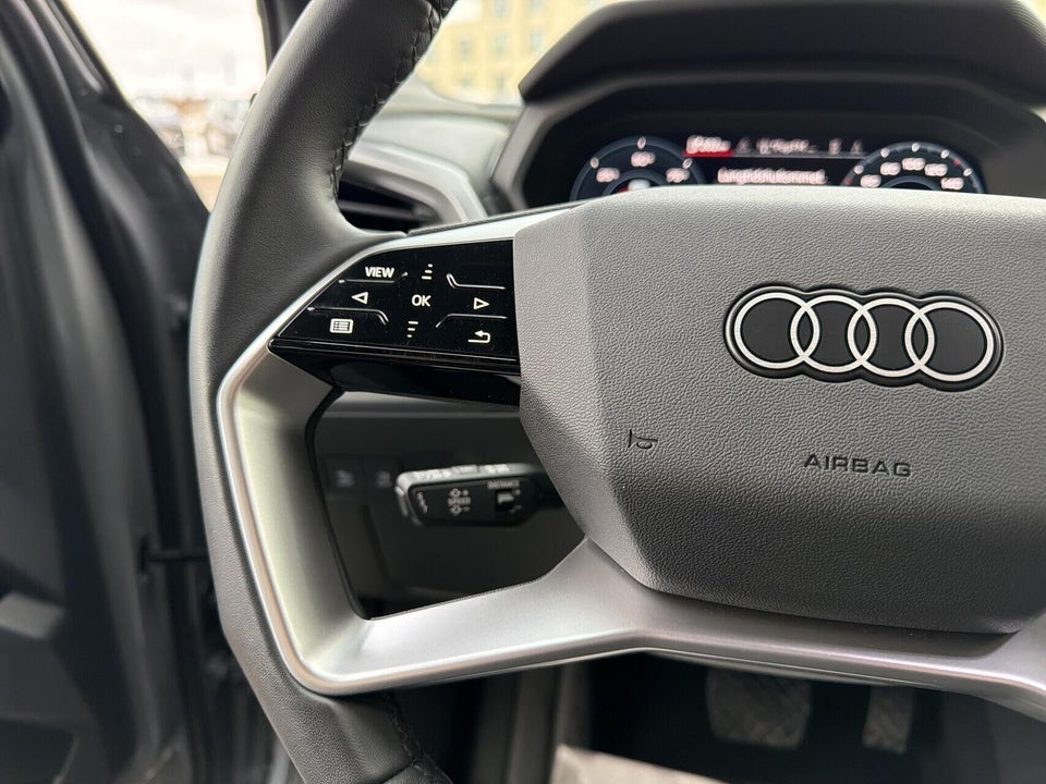 Audi Q4 e-tron 45 Progress quattro 5d