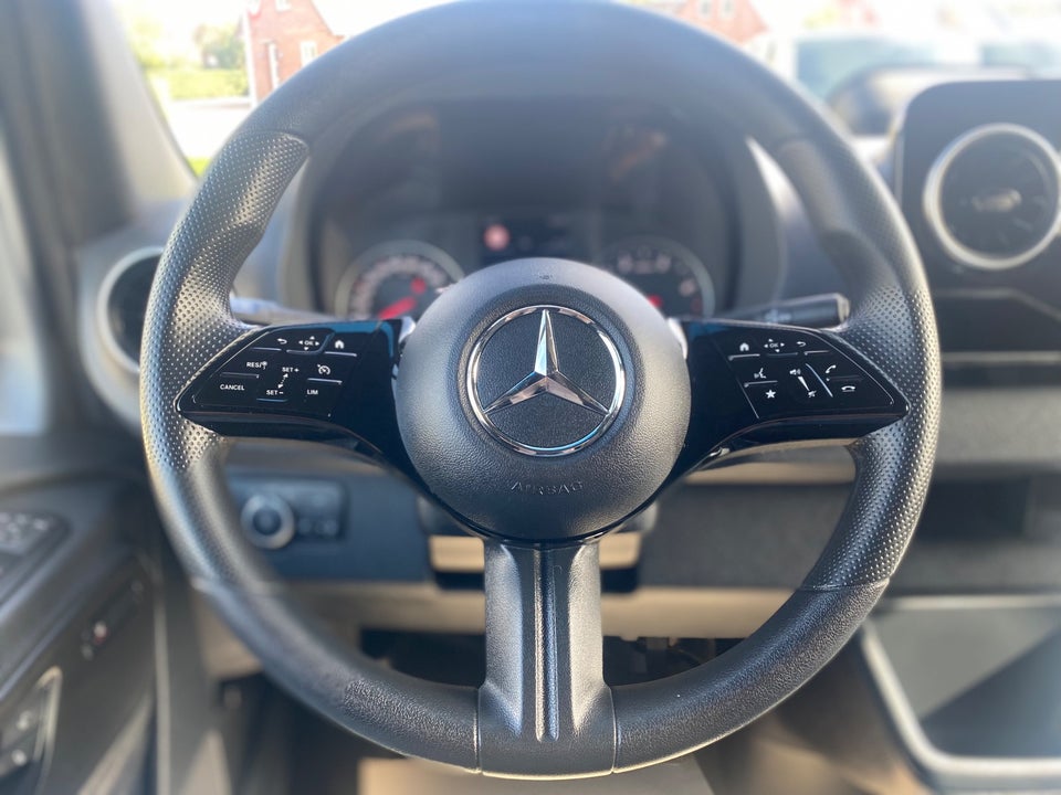 Mercedes Sprinter 317 2,0 CDi A3 Kassevogn PRO aut. RWD