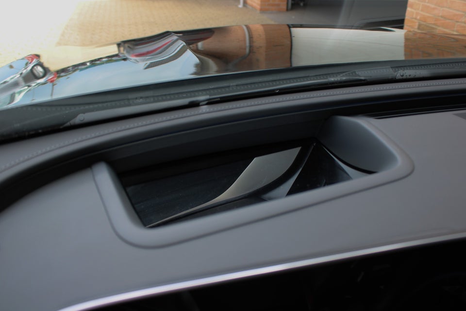 Mercedes E53 3,0 AMG Hybrid stc. aut. 4Matic+ 5d