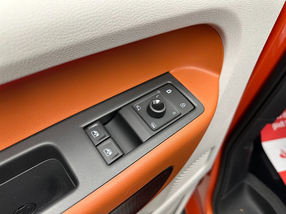 VW ID.Buzz 77 Pro SWB 5d