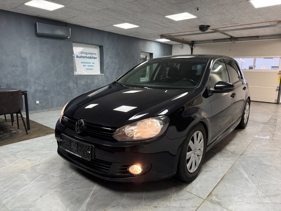 VW Golf VI 1,6 TDi 105 BlueMotion 5d