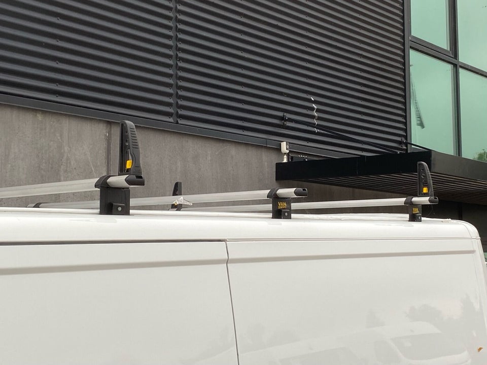 Iveco Daily 3,0 35S18 9m³ Van AG8