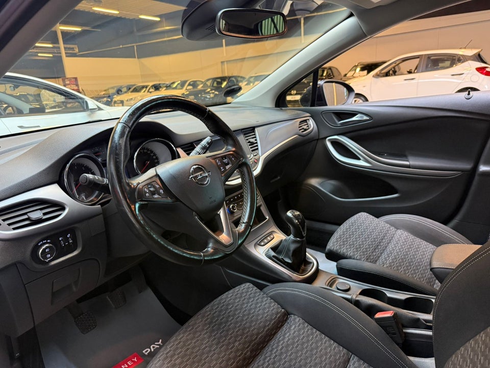 Opel Astra 1,0 T 105 Enjoy 5d