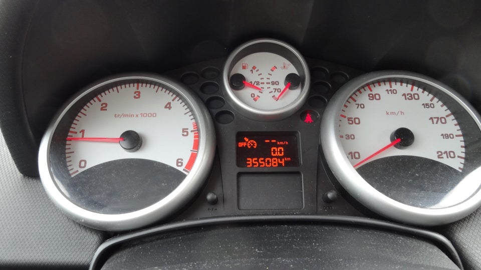 Peugeot 207 1,6 HDi 90 Comfort+ 5d