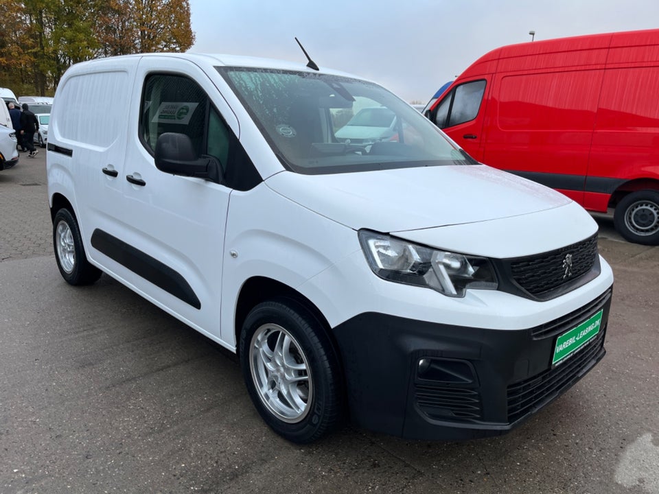 Peugeot Partner 1,5 BlueHDi 130 L1V1 Plus EAT8 Van