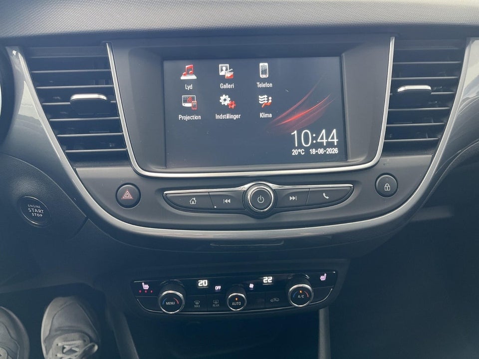 Opel Crossland X 1,2 Sport 5d