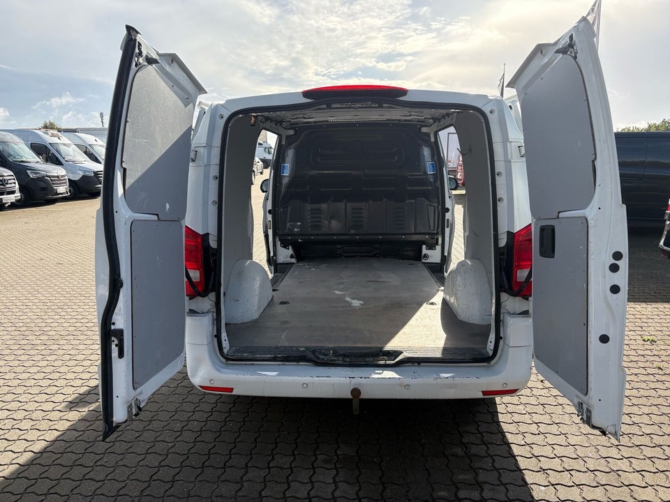 Mercedes Vito 114 2,0 CDi Kassevogn aut. L RWD