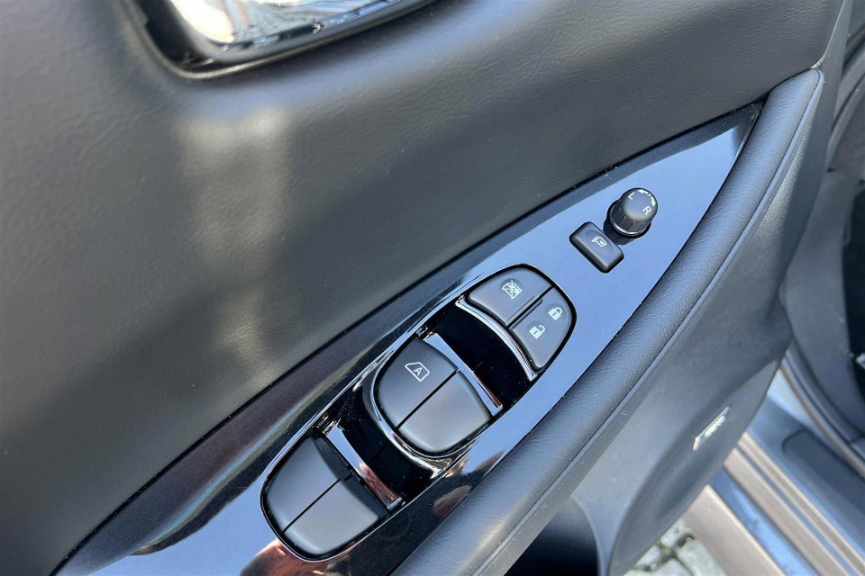 Nissan Leaf 39 Tekna 5d