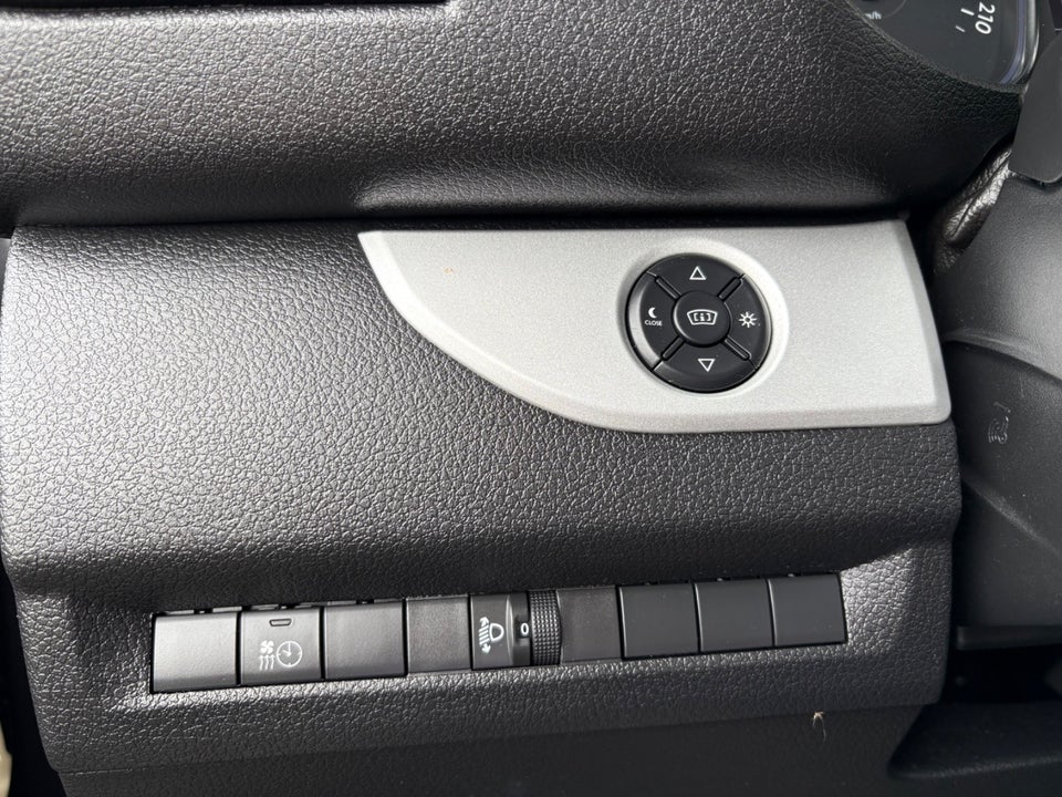 Peugeot Expert 2,0 BlueHDi 177 L2 Ultimate EAT8 Van