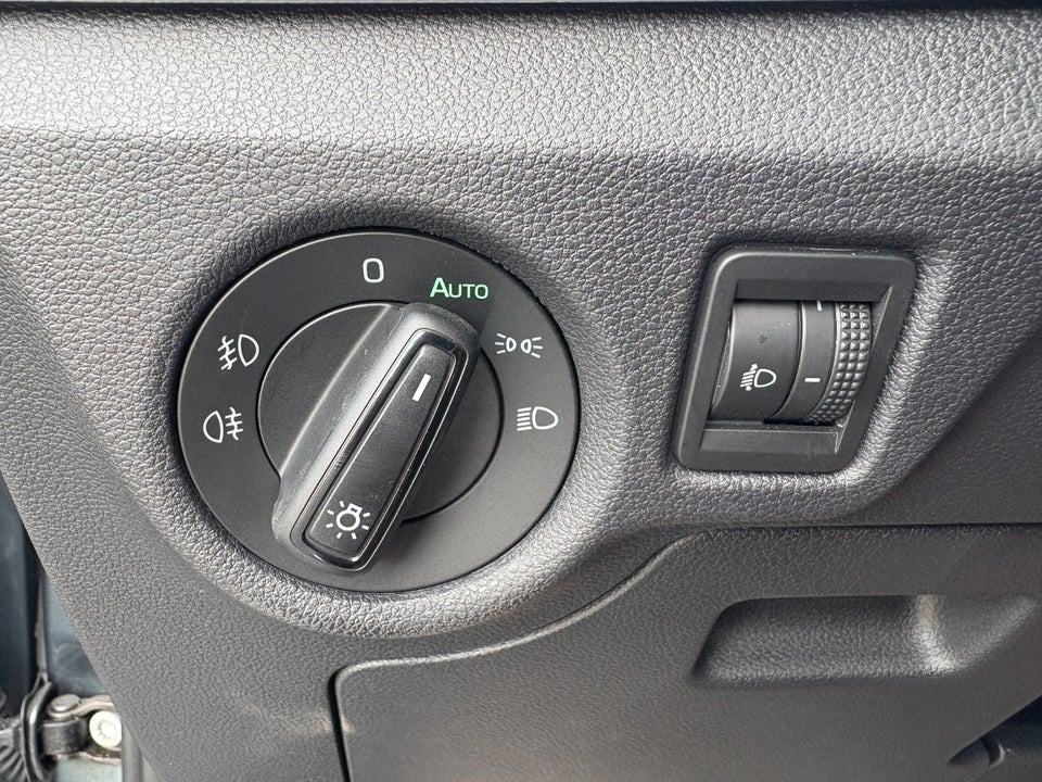 Skoda Scala 1,0 TSi 115 Ambition 5d