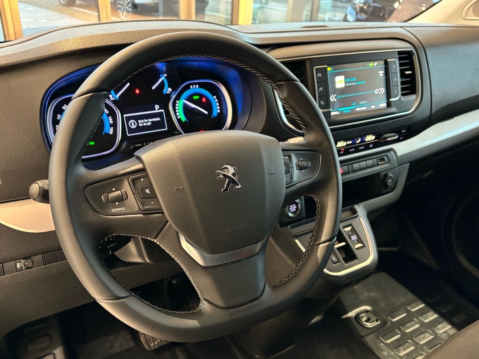 Peugeot e-Expert 75 L3 Plus Van