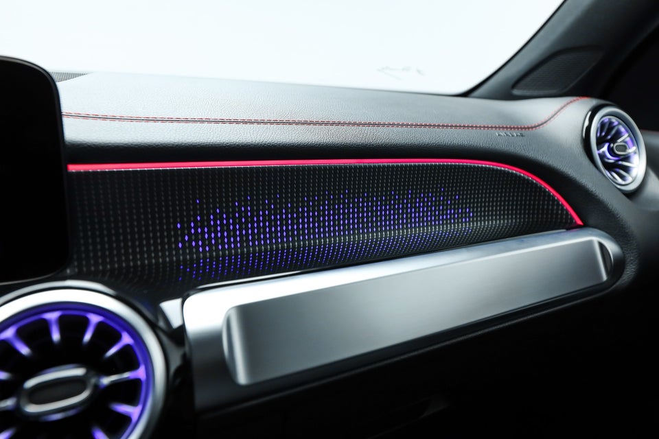 Mercedes EQB350 AMG Line 4Matic 5d