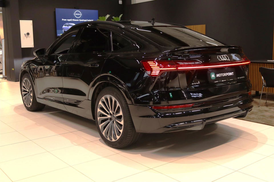 Audi e-tron 55 S-line Sportback quattro 5d