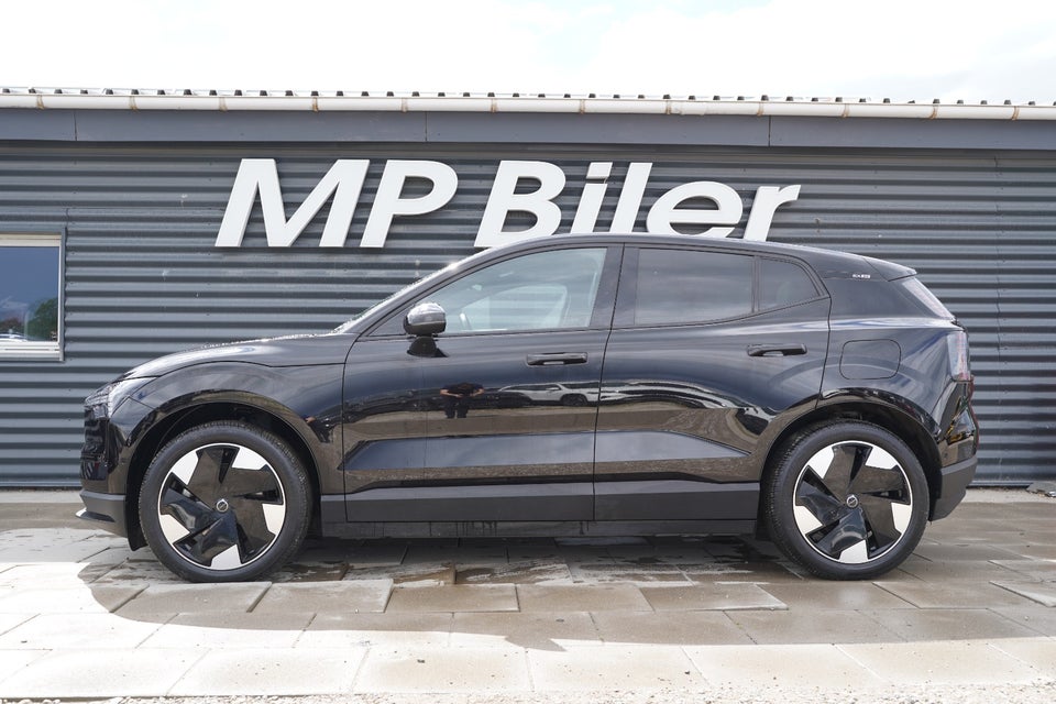 Volvo EX30 Extended Range Ultra 5d