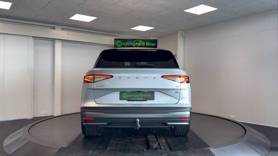 Skoda Enyaq 80 iV Loft 5d