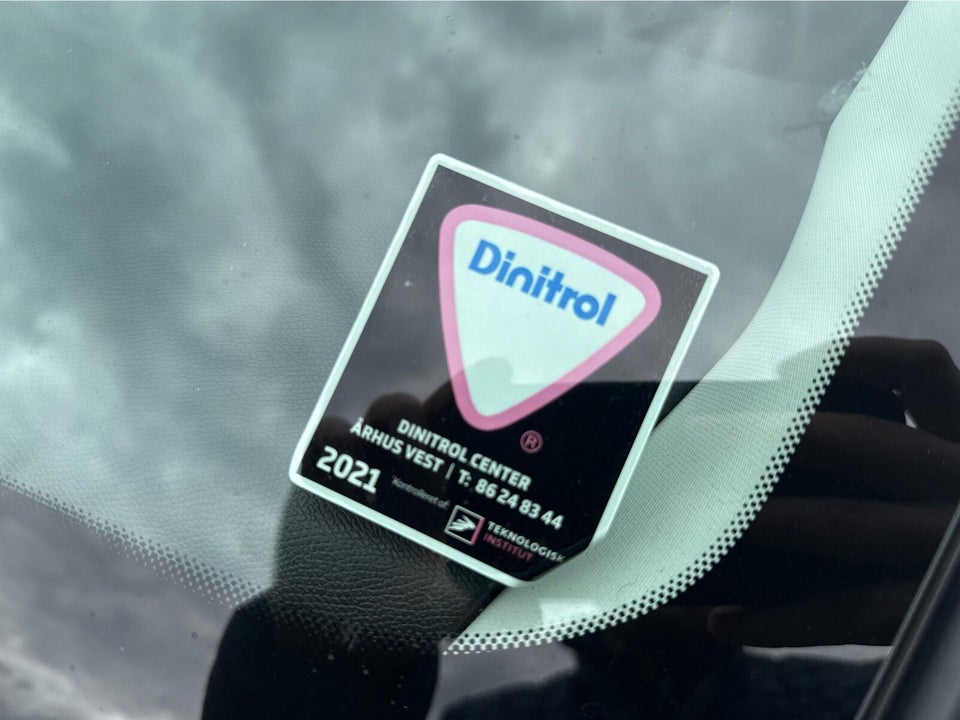 Citroën C4 1,2 PureTech 100 Feel 5d