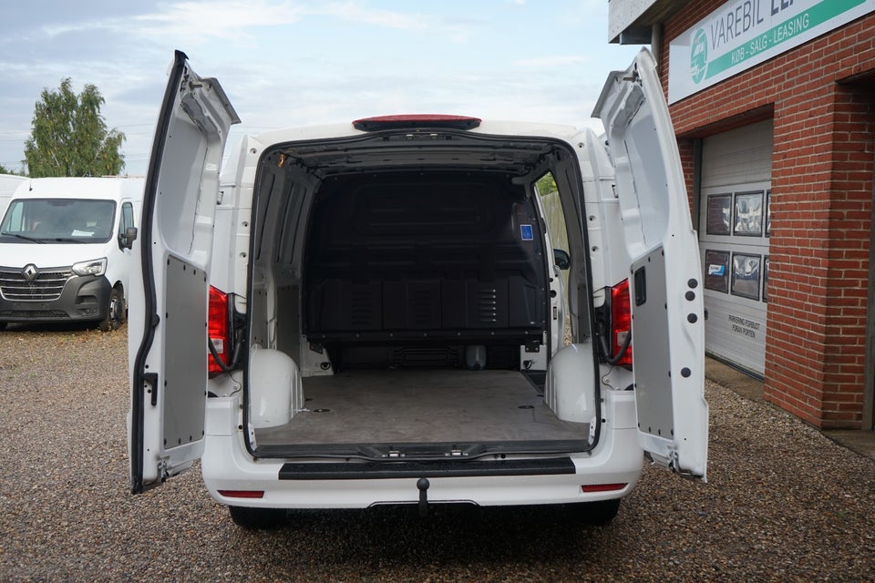 Mercedes Vito 114 2,0 CDi A2 Kassevogn PRO RWD