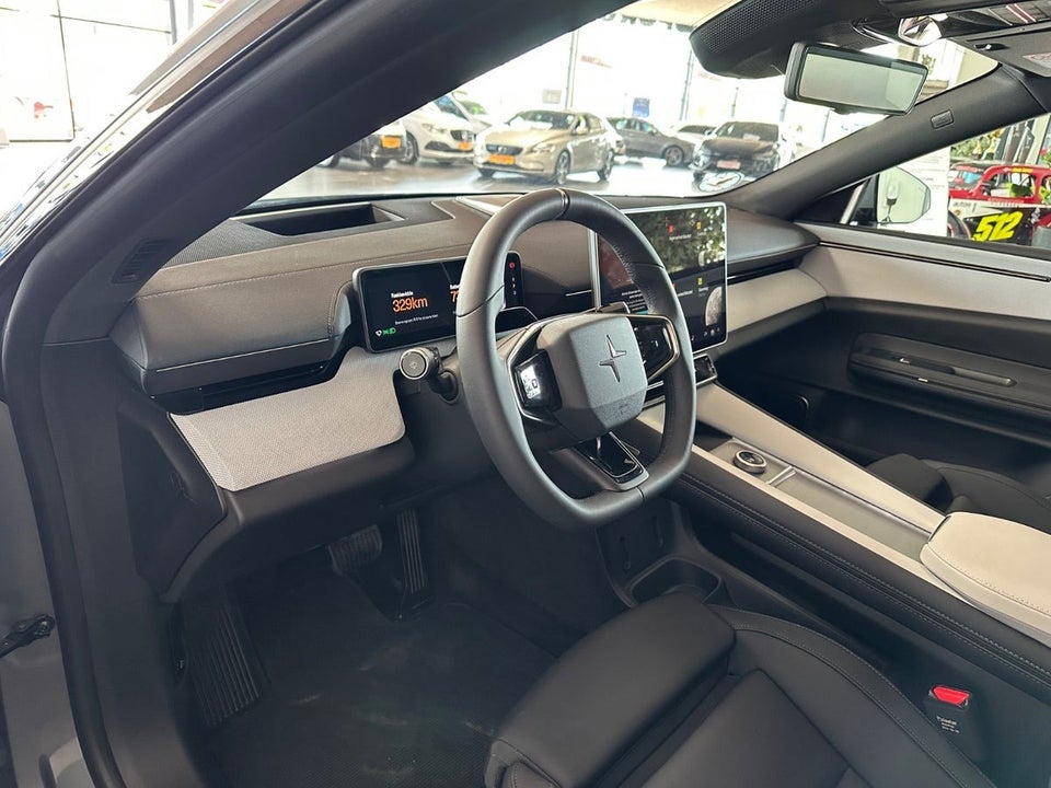 Polestar 4 Long Range AWD 5d
