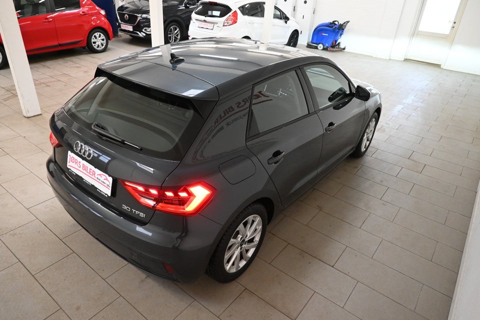 Audi A1 30 TFSi Advanced Sportback S-tr. 5d