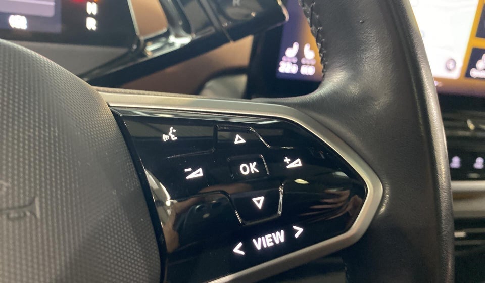 VW ID.4 77 1ST Pro 5d