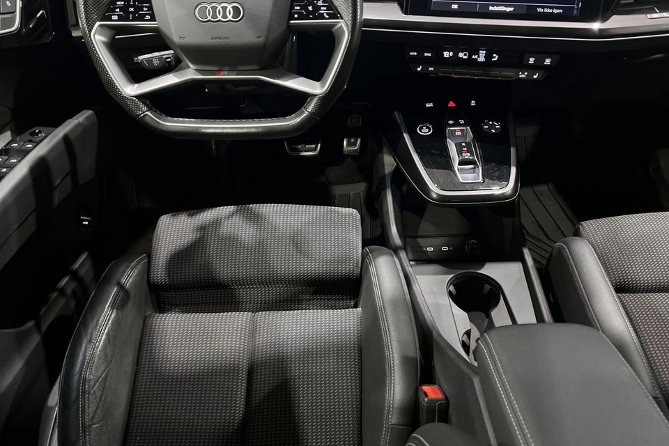 Audi Q4 e-tron 35 S-line Sportback 5d