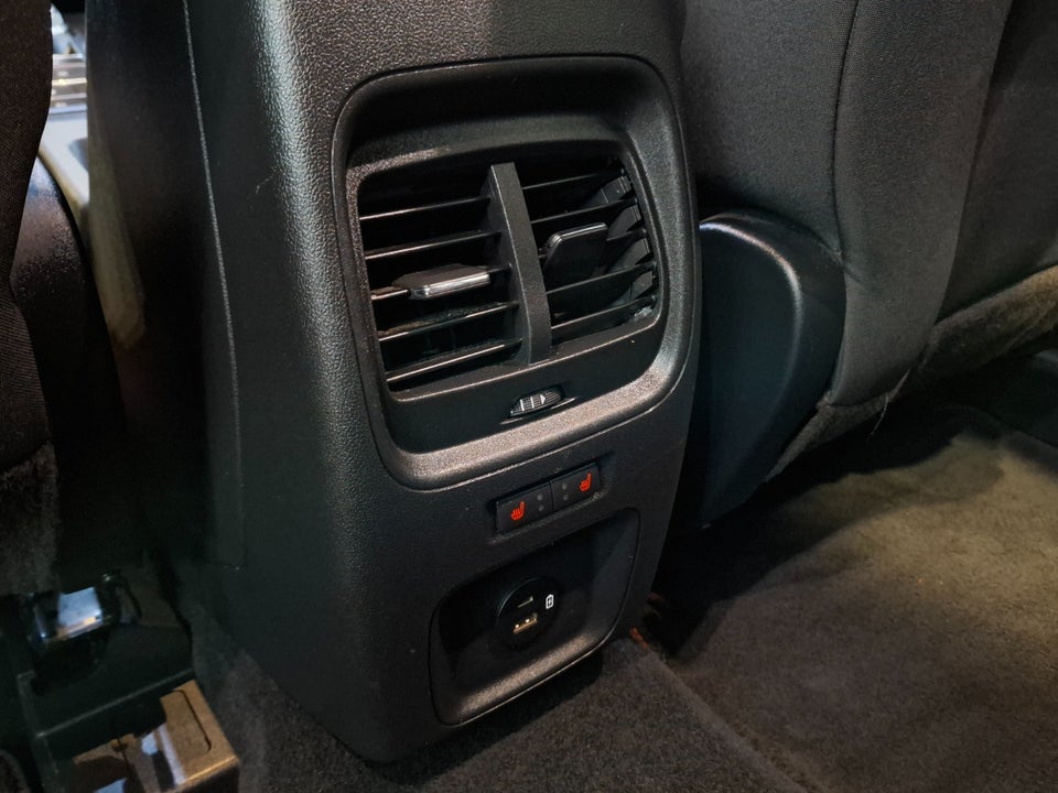 Ford Kuga 2,5 PHEV ST-Line CVT 5d