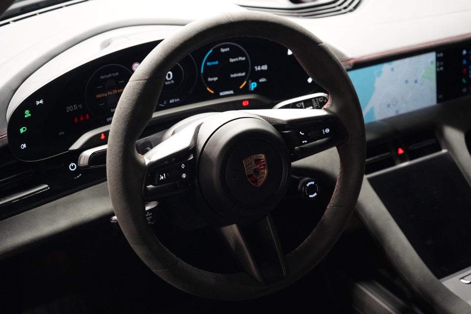 Porsche Taycan GTS Performance+ Sport Turismo 5d