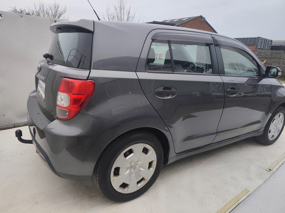 Toyota Urban Cruiser 1,3 VVT-i T2 5d