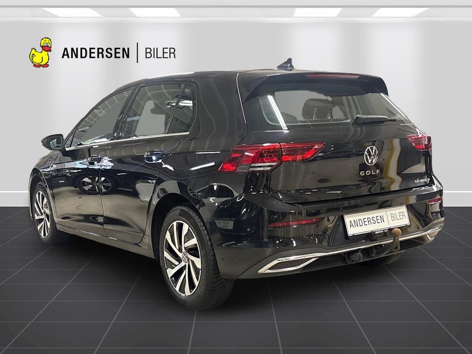 VW Golf VIII 1,4 eHybrid DSG 5d