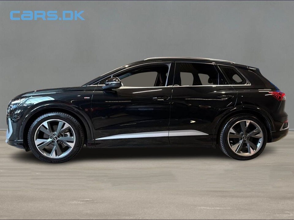 Audi Q4 e-tron 40 S-line 5d