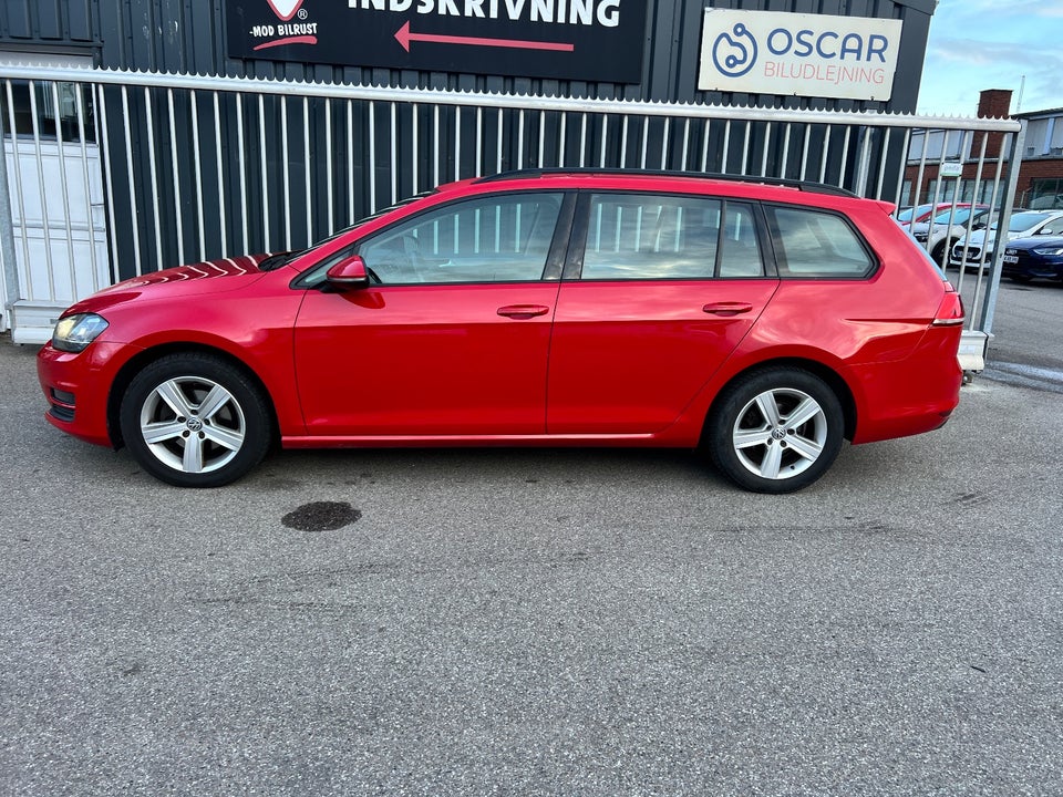 VW Golf VII 1,6 TDi 110 Comfortline Variant DSG BM 5d