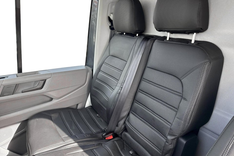 VW Crafter 35 2,0 TDi 177 Kassevogn L3H3 aut.