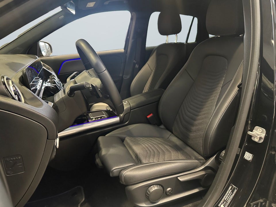 Mercedes EQA250+ Progressive 5d