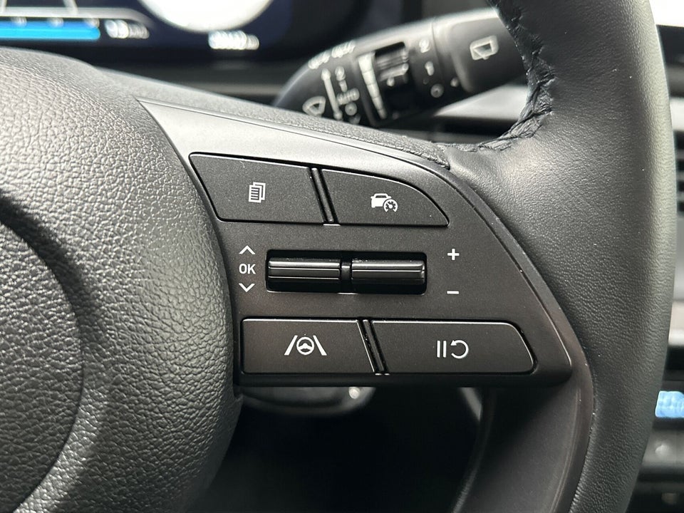 Hyundai i20 1,0 T-GDi Essential DCT 5d