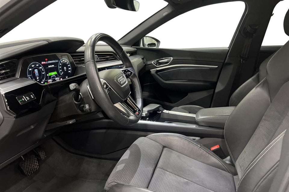 Audi e-tron 55 S-line quattro 5d