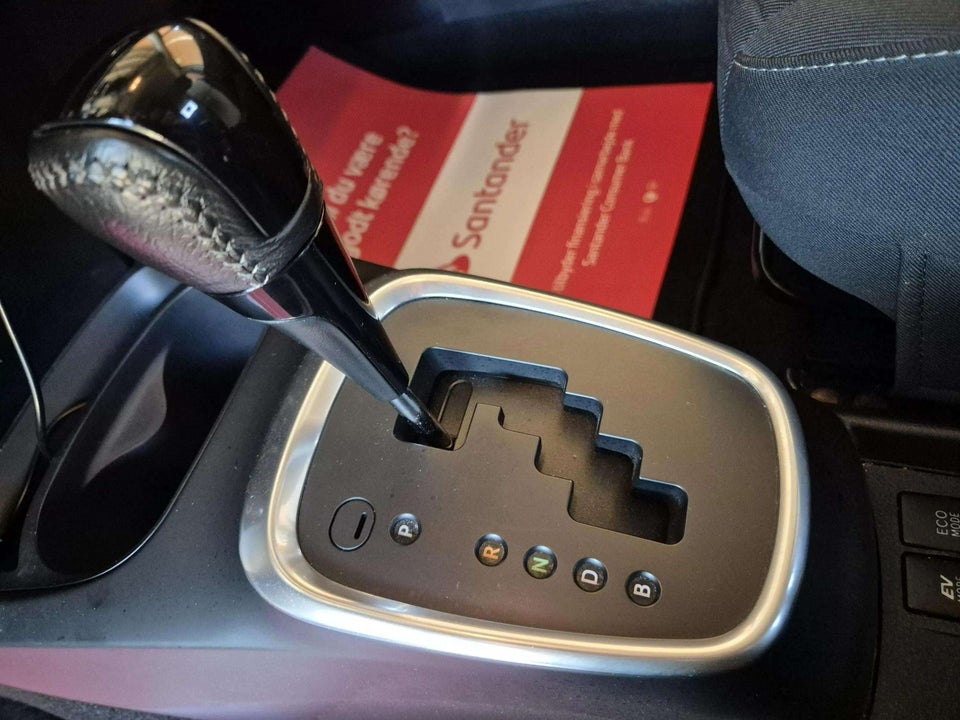 Toyota Yaris 1,5 Hybrid H3 Limited e-CVT 5d