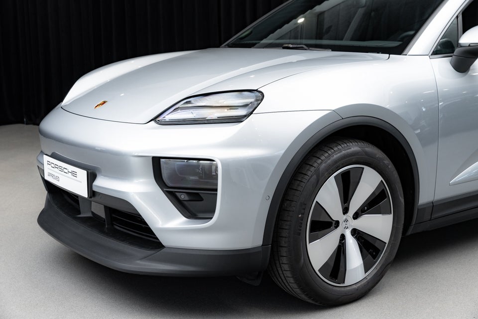 Porsche Macan 5d