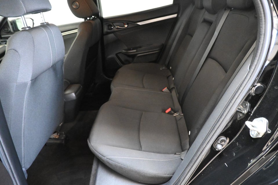 Honda Civic 1,0 VTEC Turbo Elegance 5d