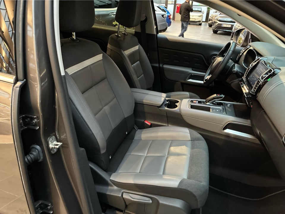 Citroën C5 Aircross 1,6 Hybrid Shine Sport EAT8 5d