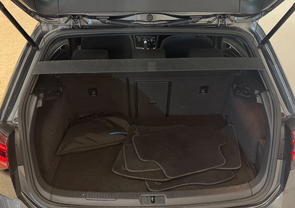 VW Golf VII 1,4 GTE DSG 5d