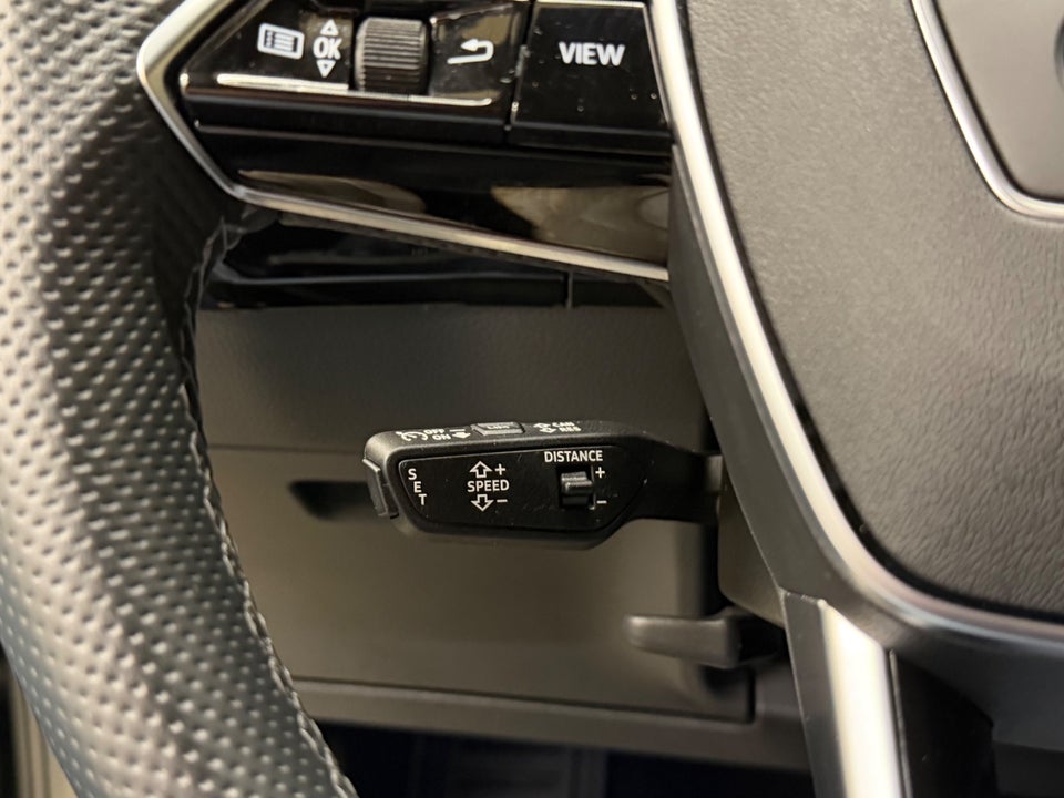 Audi e-tron 55 S-line quattro 5d