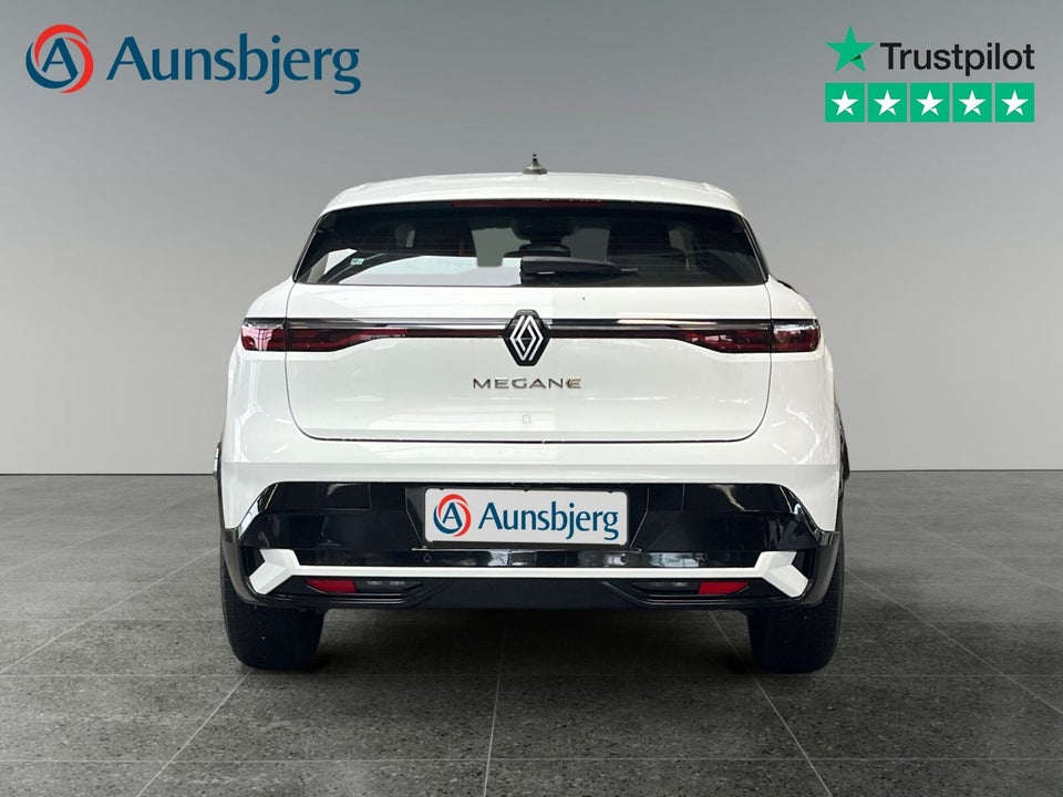 Renault Megane E-Tech 40 Equilibre 5d