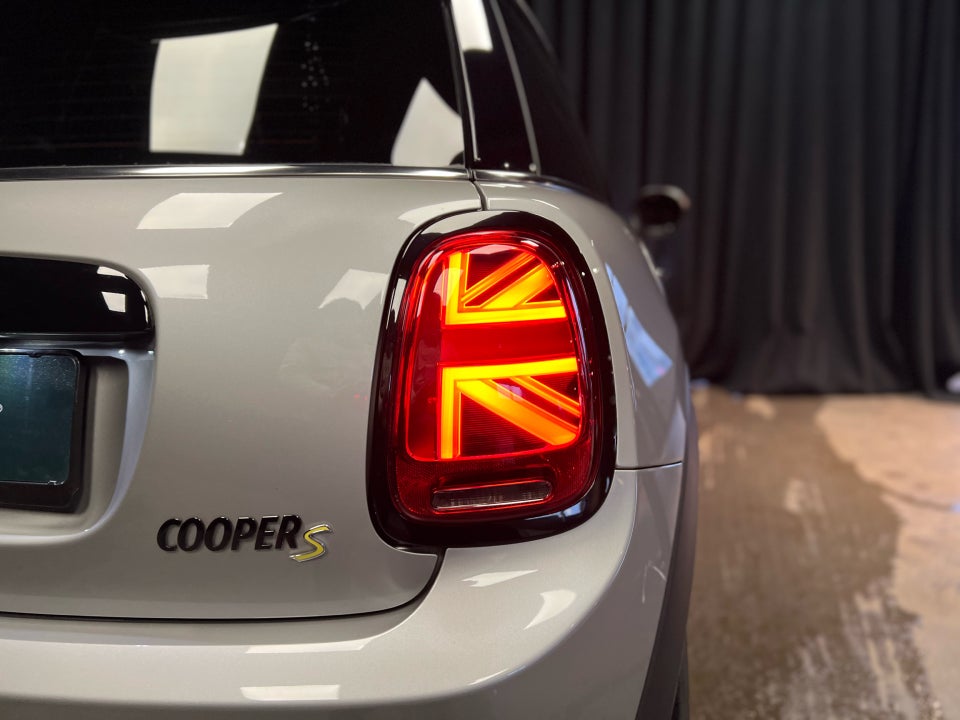 MINI Cooper SE Yours Trim 3d