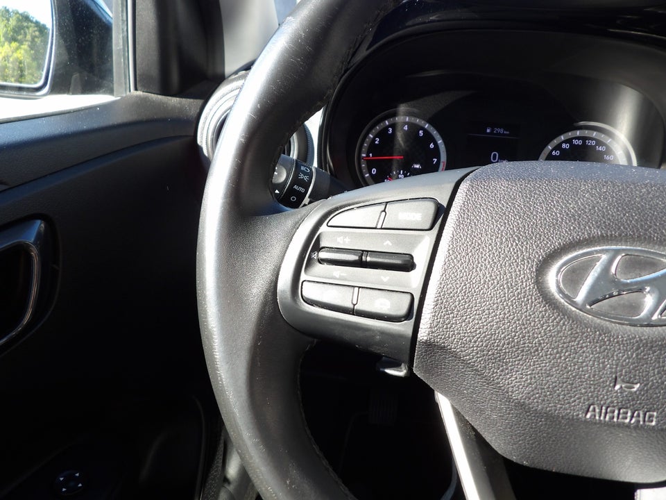 Hyundai i10 1,0 MPi Essential 5d