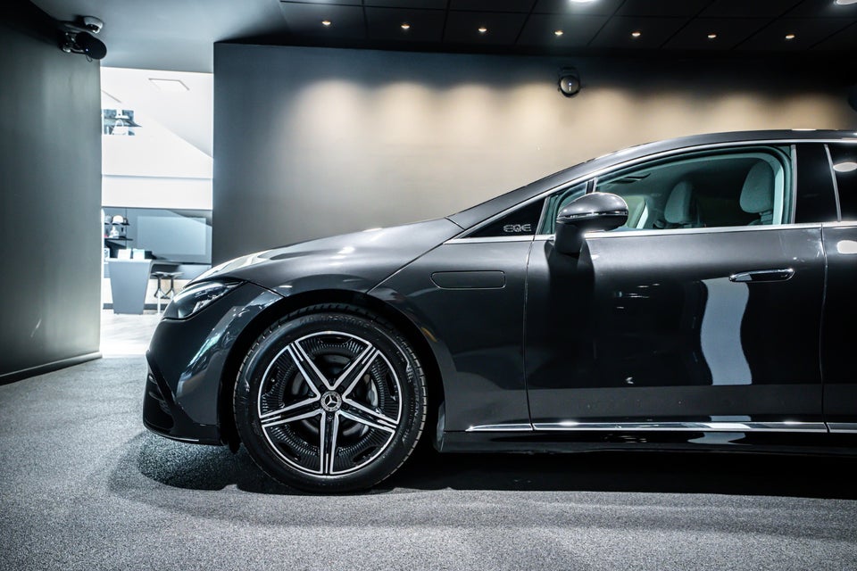 Mercedes EQE350+ AMG Line 4d