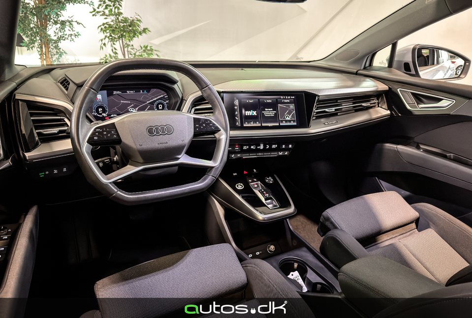 Audi Q4 e-tron 40 Attitude 5d
