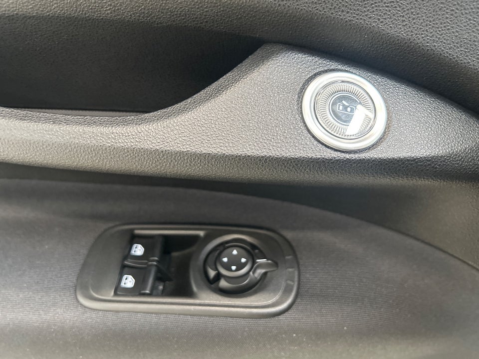 Fiat 500e 24 Action 3d